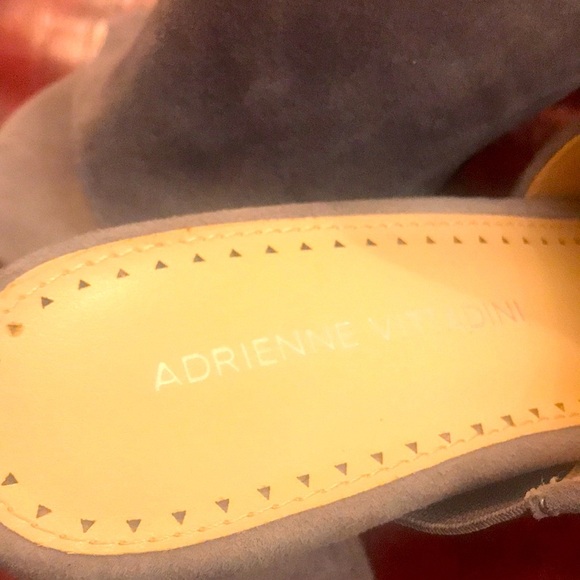 ADRIENNE VITTADINI GRAY SUEDE SLIP ON HEELS SIZE7 ALBI NEW w/OUT BOX - Picture 7 of 10